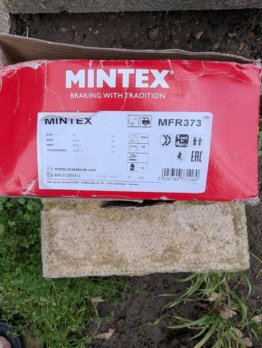 Vehicles South East London Grove Park - South East London - Photos for VW polo 1.4 rear brake shoes. mintex