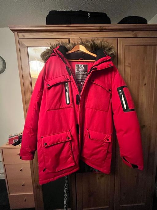 Buy & Sell Caerphilly - Wales Caerphilly Town Centre - Caerphilly - Photos for Clique Malamute red Parka coat Size XL