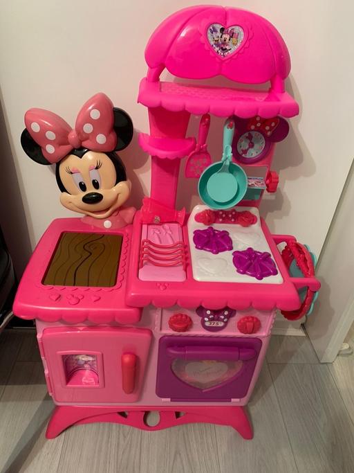 Buy & Sell East London Stepney - East London - Photos for Minnie Mouse kitchen