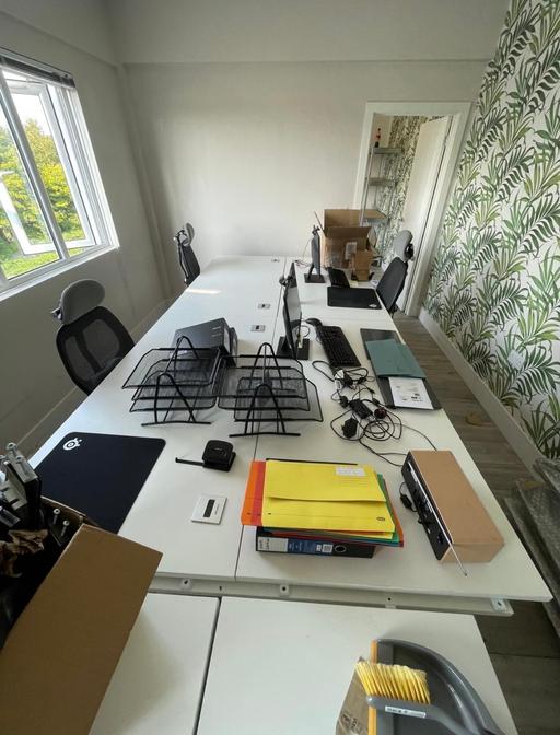 Buy & Sell South East London Coney Hall - South East London - Photos for Large office desk