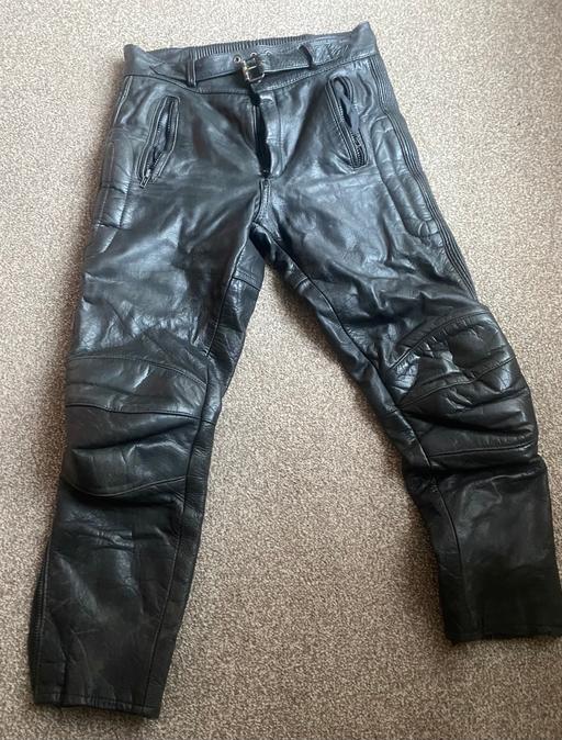 Vehicles Halton Runcorn - Halton - Photos for Motorcycle Leather Pants