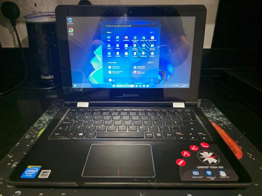 Buy & Sell Somerset Highbridge - TA9 - Photos for lenovo 11.6