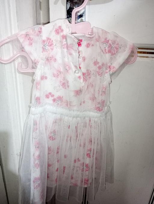 Buy & Sell Barking and Dagenham Dagenham - Barking and Dagenham - Photos for Guess baby girl dress Age 12 months