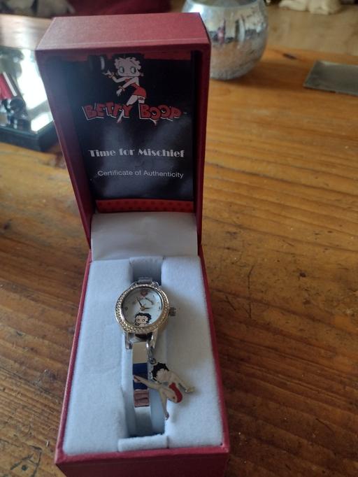 Buy & Sell South West London Sutton - Photos for Betty boop watch brand new never worn £70