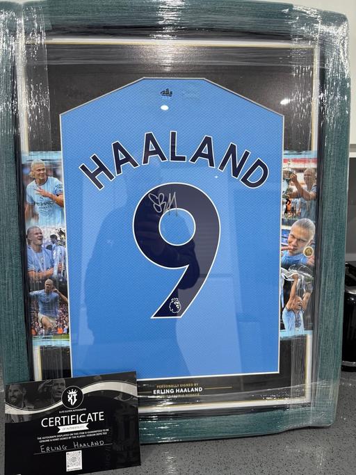 Buy & Sell Merseyside Saint Helens - Photos for Haaland Signed Shirt