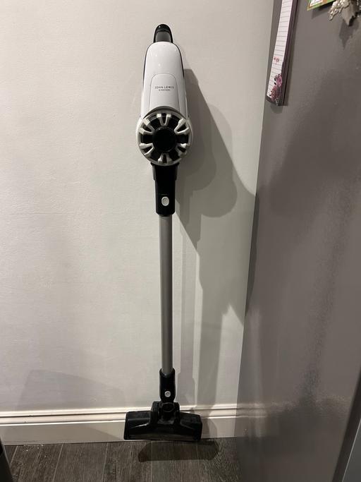 Buy & Sell Hertfordshire Three Rivers - Photos for John Lewis cordless hoover with charger