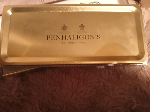 Buy & Sell East London Bow - East London - Photos for penhaligons empty bottles in the tin