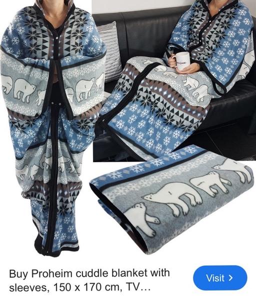 Buy & Sell Nottinghamshire Rushcliffe - Photos for Large cuddle fleece, zip & studs, very warm