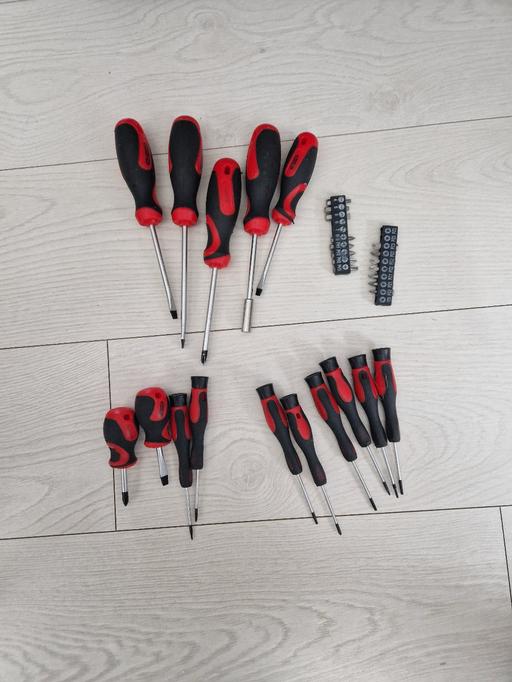 Buy & Sell East London East Ham - East London - Photos for 15 piece screw driver set