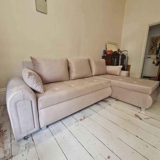 Buy & Sell Brent East Lane Business Park - Brent - Photos for Comfortable Berlin Sofa Bed