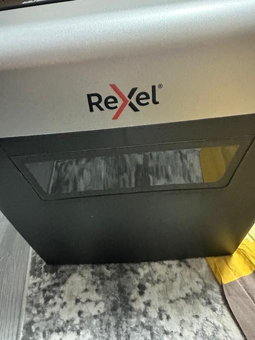 Buy & Sell South Yorkshire Sheffield - Photos for Rexel Momentum X308 Cross Cut Shredder