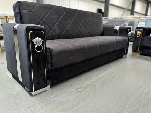 Buy & Sell Brent East Lane Business Park - Brent - Photos for Lian 3+2 seater sofa bed with storage