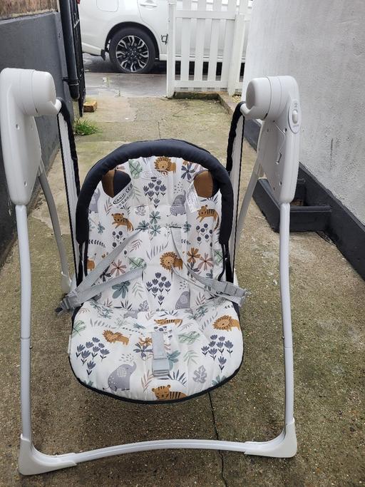 Buy & Sell South East London Croydon - Photos for Graco Baby Delight Baby Swing chair