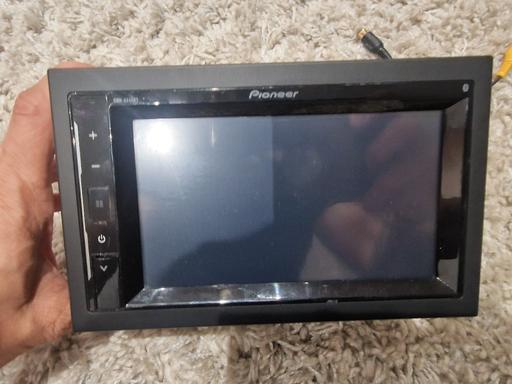 Vehicles West Midlands Birmingham - Photos for PIONEER DMH 240BT DOUBLE DIN STEREO