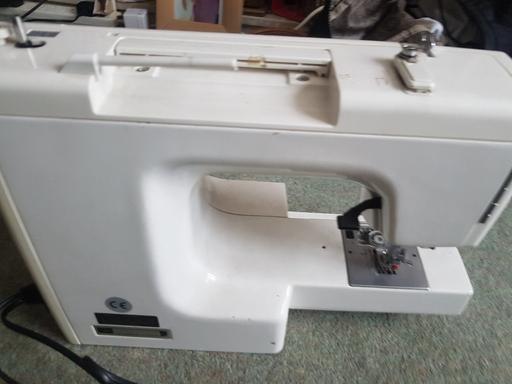 Buy & Sell Staffordshire South Staffordshire - Photos for sewing machine