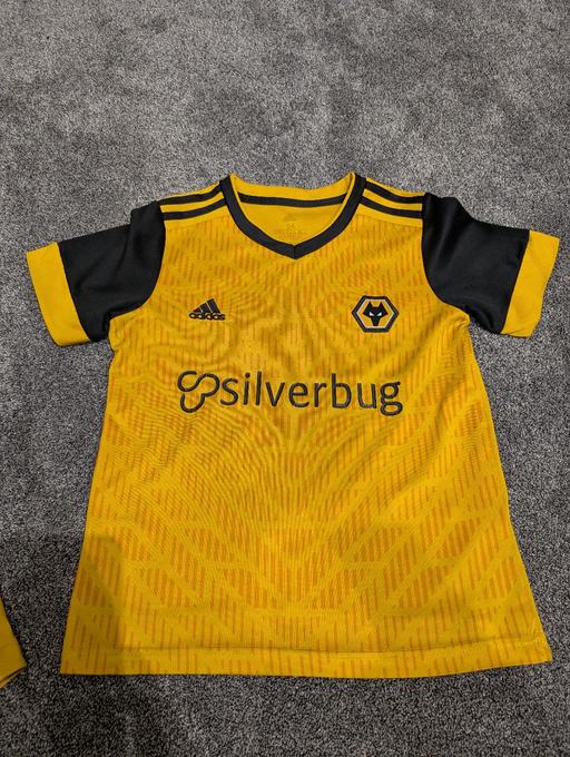 Buy & Sell Staffordshire South Staffordshire - Photos for Wolves Tops x 2