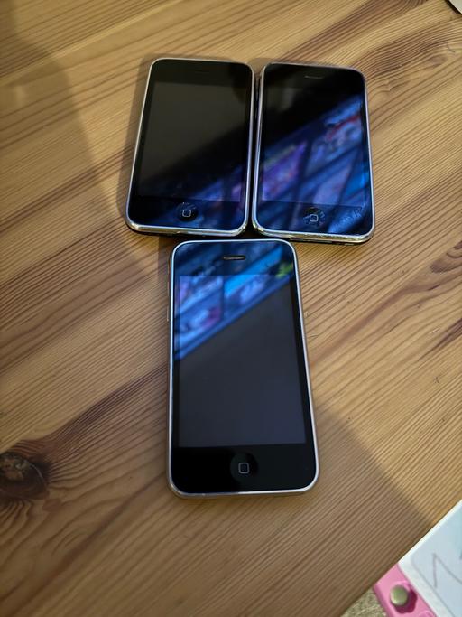 Buy & Sell South West London West Brompton - South West London - Photos for Lot 3 X Apple iPhone 3GS - 16GB - Black