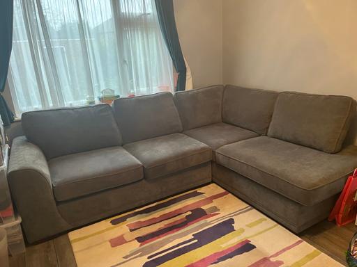 Buy & Sell Hertfordshire Broxbourne - Photos for DFS Sofa