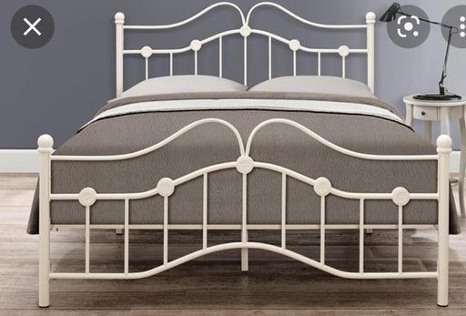 Buy & Sell West Midlands Birmingham - Photos for Small Double Canterbury Cream Bed