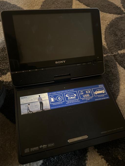 Vehicles South East London East Wickham - South East London - Photos for Portable DVD player