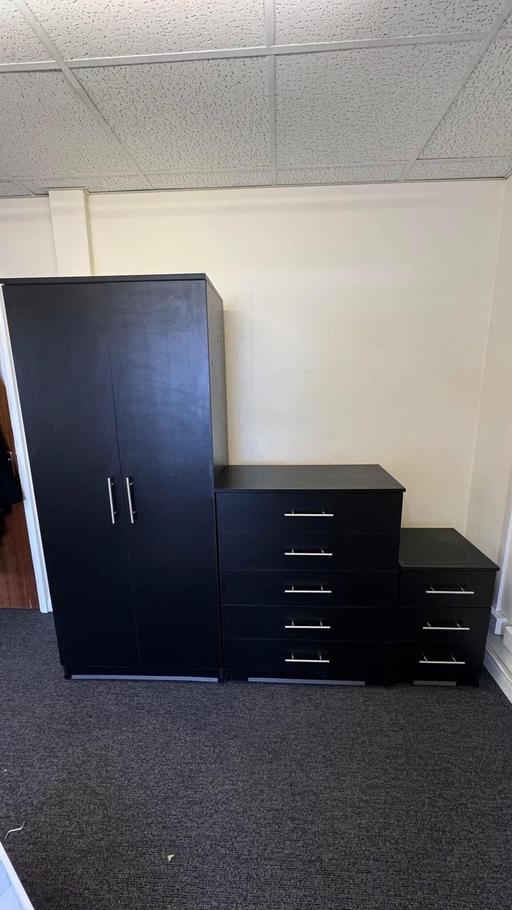 Buy & Sell South Yorkshire Rotherham - Photos for Brand new fully assembled nova wardrobe set