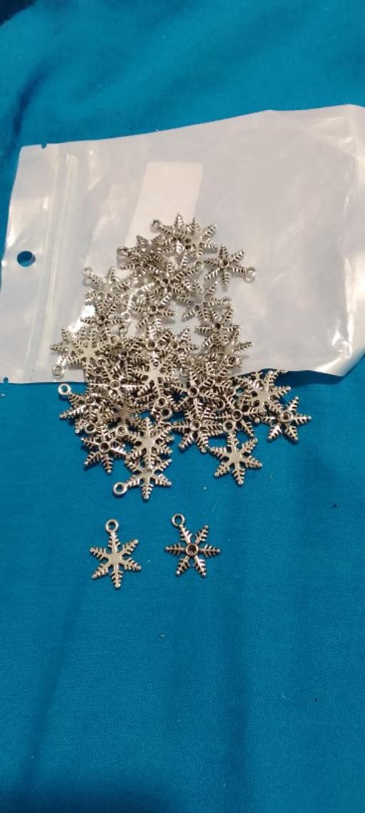 Buy & Sell East London Upton Park - East London - Photos for 50 pcs tibetan silver.charm snowflakes