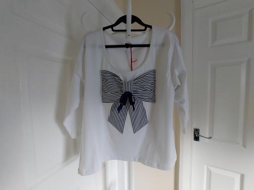 Buy & Sell Lancashire Pendle - Photos for Blouse White Colour Size: 18/20 (UK)