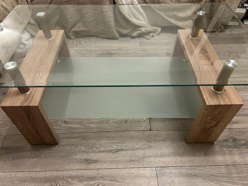 Buy & Sell West Midlands Birmingham - Photos for Contemporary glass rectangular coffee table