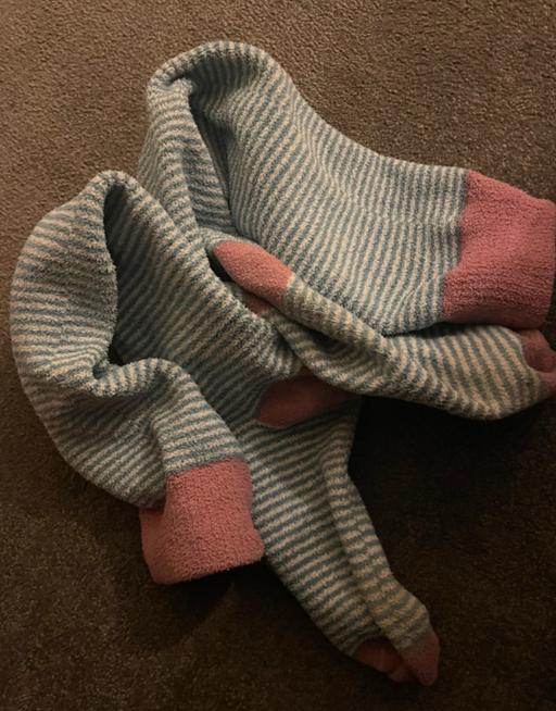 Buy & Sell South West London Richmond upon Thames - Photos for Knee high boot / hiking socks