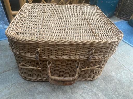 Buy & Sell Norfolk South Norfolk - Photos for Large suitcase style basket