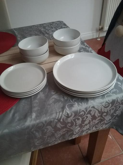 Buy & Sell Hertfordshire Broxbourne - Photos for Dinner Service 