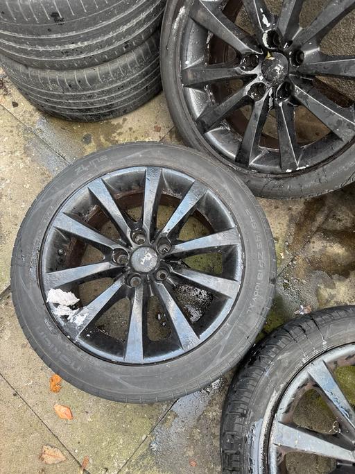 Vehicles West Midlands Sandwell - Photos for Bmw 5 series alloys 18”