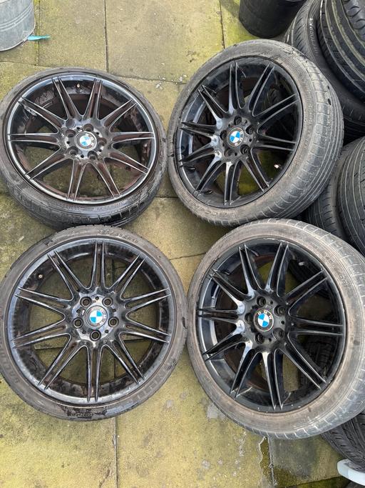 Vehicles West Midlands Sandwell - Photos for Bmw Mv4 genuine alloys 19”