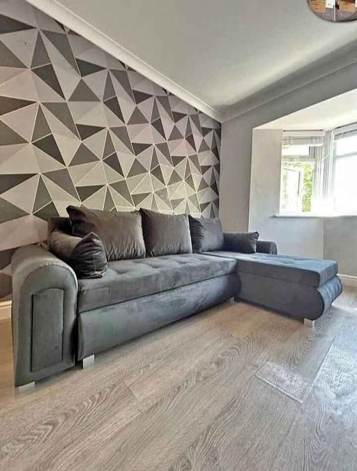 Buy & Sell Brent East Lane Business Park - Brent - Photos for Berlin Sofabed & Ottoman 