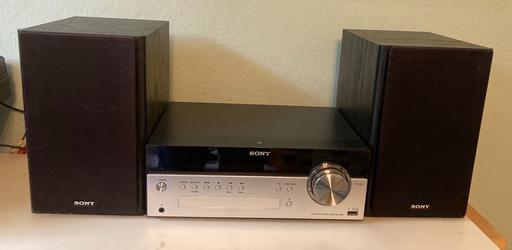 Buy & Sell North London Muswell Hill - North London - Photos for Sony Stereo System CMT-SBT100B & Speakers