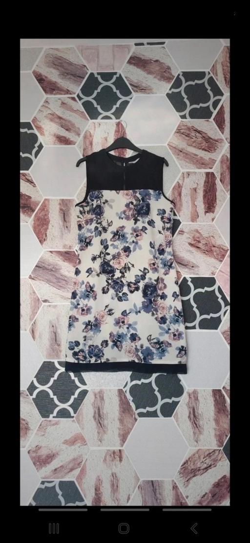 Buy & Sell Swansea - Wales Blaenymaes - Swansea - Photos for Floral print sleeveless dresses size 10