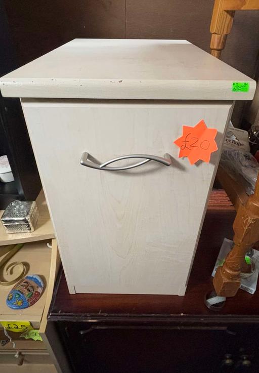 Buy & Sell West Midlands Wolverhampton - Photos for Bedside cupboard/table