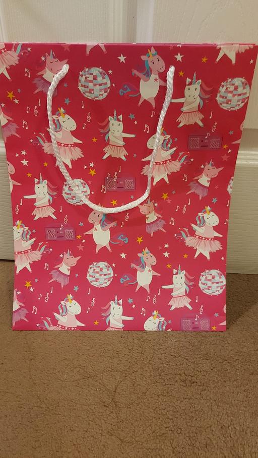 Classes West Midlands Sandwell - Photos for girls gift bag dancing unicorn