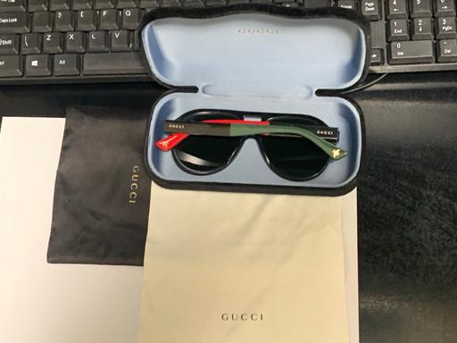 Buy & Sell Central London Tottenham Court Road - Central London - Photos for Genuine Gucci sunglasses