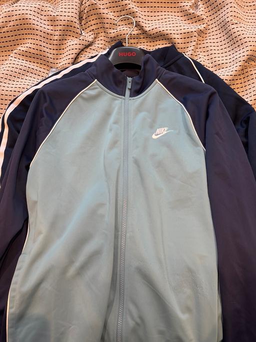 Buy & Sell Surrey Reigate and Banstead - Photos for Men’s Nike hoodie