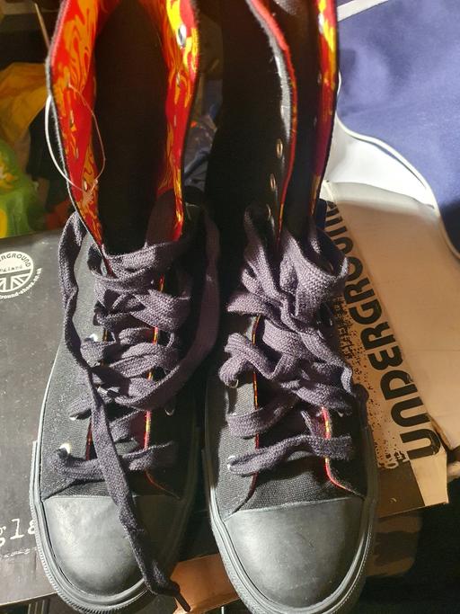 Buy & Sell Hertfordshire Watford - Photos for high top trainer boots