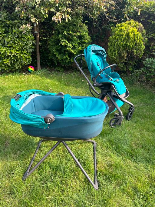 Buy & Sell Surrey Elmbridge - Photos for Mamas & Papas pram and push chair