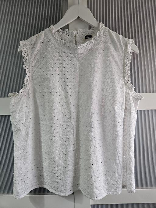 Buy & Sell Halton Weston Point - Watford - Photos for Size 16 MATALAN blouse top