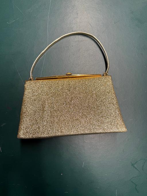 Buy & Sell Lancashire Hyndburn - Photos for Vintage Gold Evening Handbag