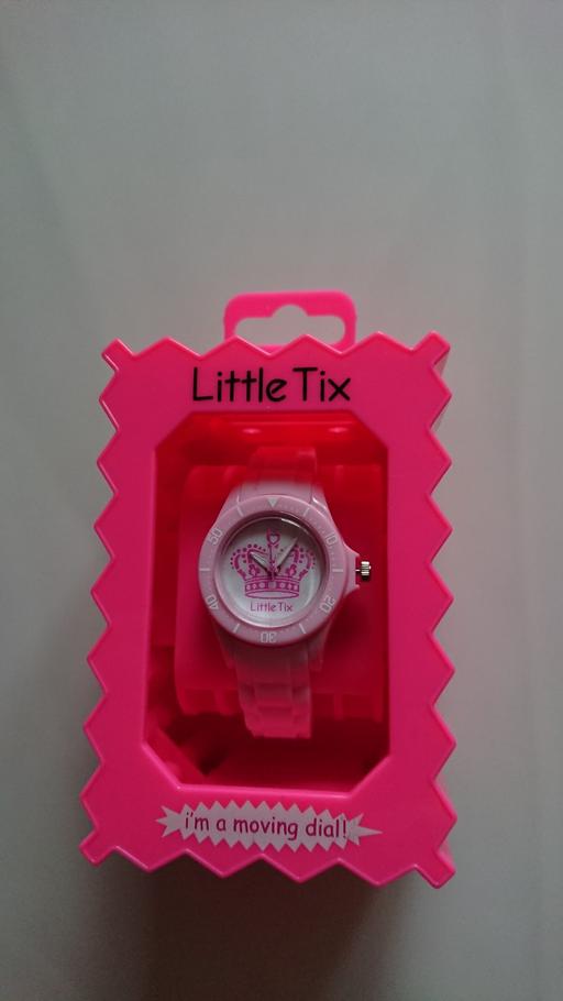 Buy & Sell West Midlands Birmingham - Photos for Little tik quartz girls watch New with moving