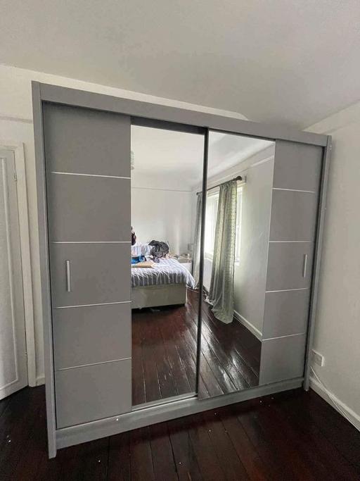 Buy & Sell Brent East Lane Business Park - Brent - Photos for Hurry up New Year offer Sliding door wardrobe