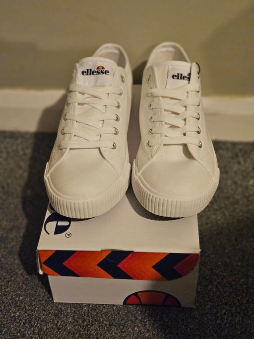 Buy & Sell Essex Rochford - Photos for Ellesse White Vulcan Men's Trainers