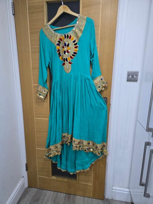 Buy & Sell West Midlands Sandwell - Photos for Beautiful Asian Suit S/M