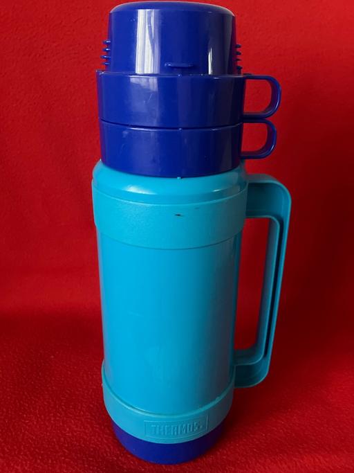 Buy & Sell West Midlands Sandwell - Photos for Vintage 1 litre Thermos flask