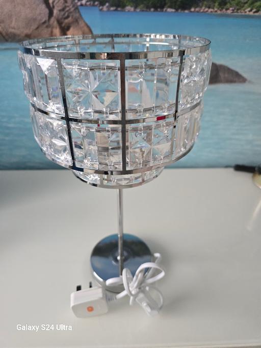 Buy & Sell Greater Manchester Oldham - Photos for TABLE LAMP CRYSTAL SHADE EFFECT